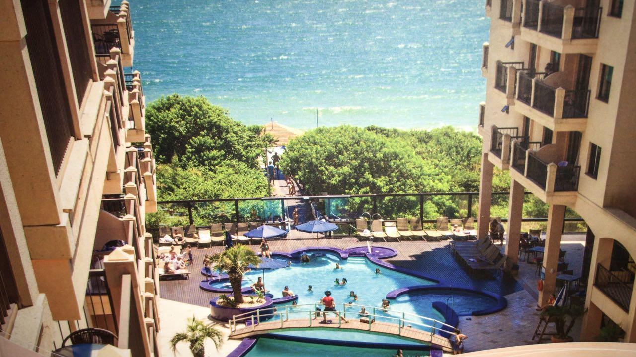 Apto Pes Na Areia Em Hotel Jurere Beach Jurere Internacional Флорианополис Экстерьер фото