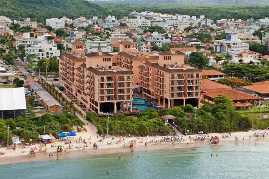 Apto Pes Na Areia Em Hotel Jurere Beach Jurere Internacional Флорианополис Экстерьер фото