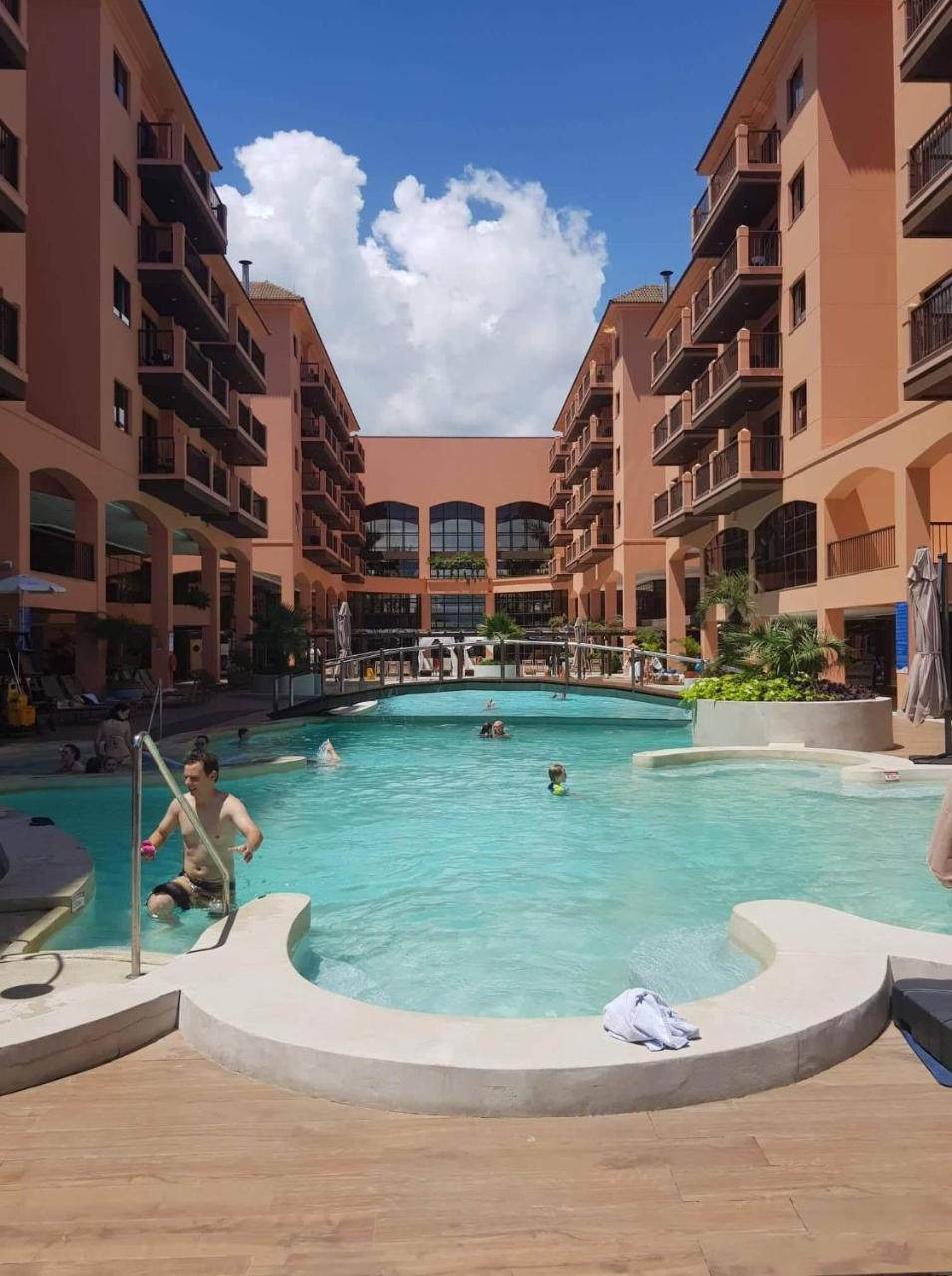 Apto Pes Na Areia Em Hotel Jurere Beach Jurere Internacional Флорианополис Экстерьер фото